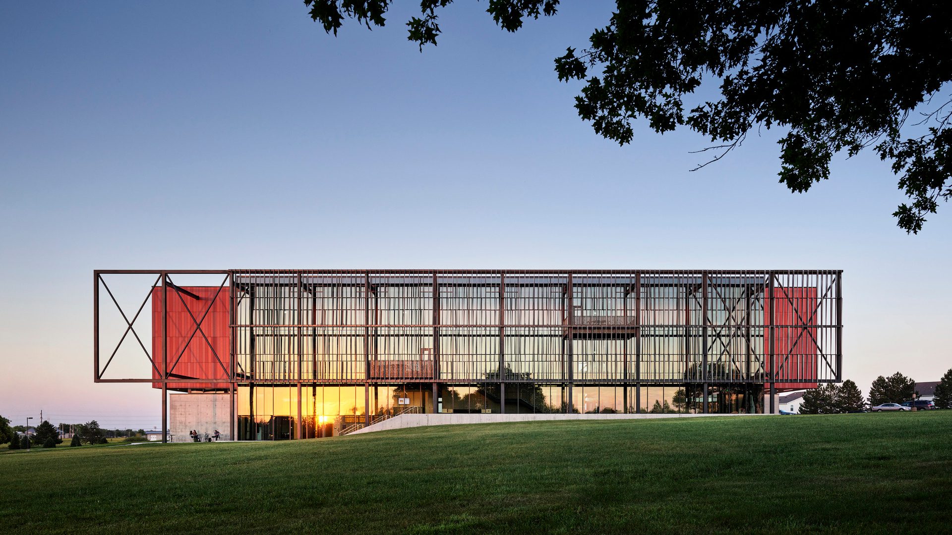 Image of the Southeast Community College Academic Excellence Center.